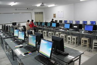 信息與計(jì)算科學(xué)專(zhuān)業(yè)考研 聚焦計(jì)算機(jī)網(wǎng)絡(luò)技術(shù)開(kāi)發(fā)方向的挑戰(zhàn)與策略